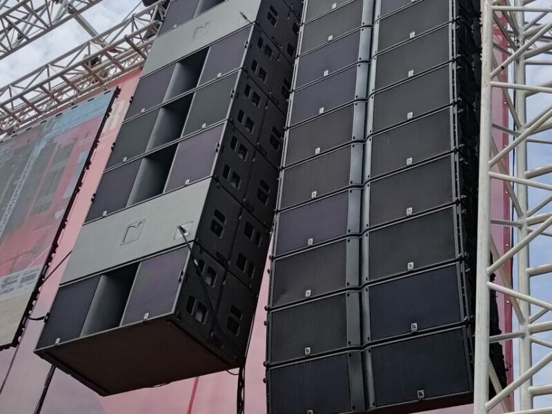 Line Array - C.Heil